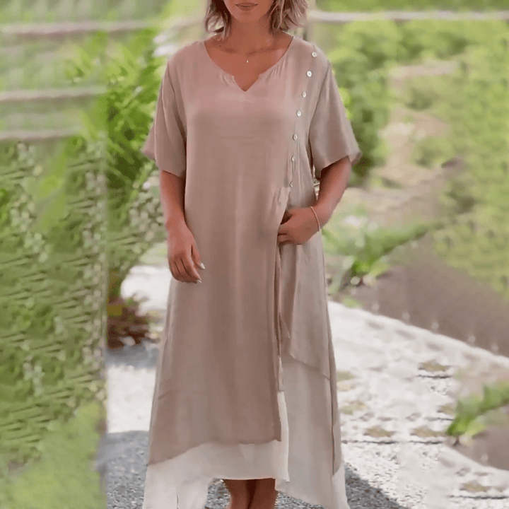 Elora | Timeless Everglow Maxi Dress